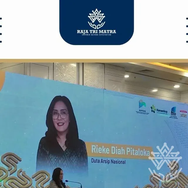 12 likes, 0 comments - rajatrimatra on December 25, 2025: "Mengelola agenda dan kebutuhan institusi bukan sekadar soal pelaksanaan, tetapi tentang memahami konteks, tujuan, dan standar yang harus dijaga.  Di Raja Tri Matra, kami hadir sebagai mitra yang bekerja dengan pendekatan profesional, serta menghormati setiap proses, detail, dan kepentingan di dalamnya.  &